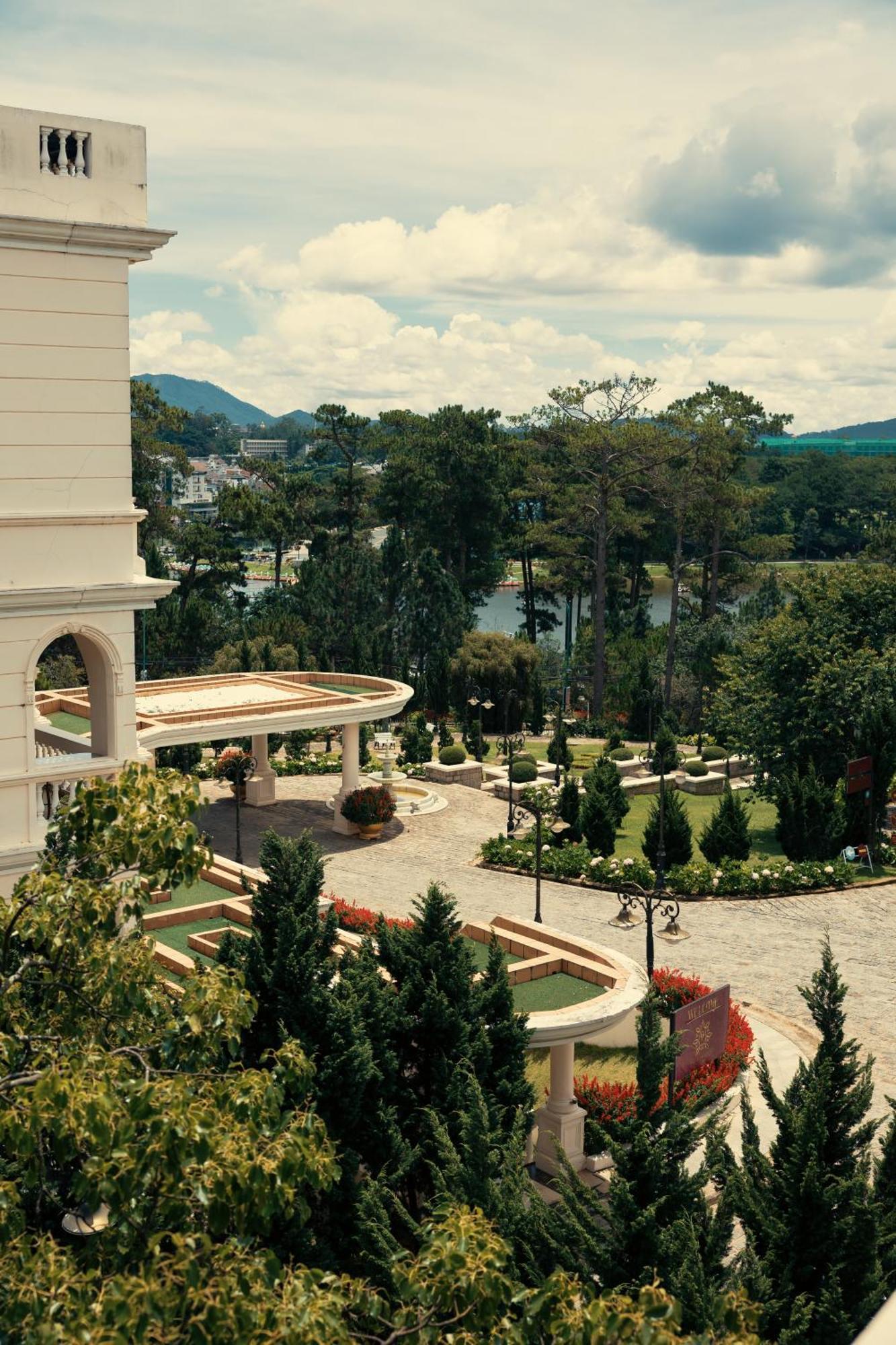 Dalat Palace Heritage Hotel Екстериор снимка